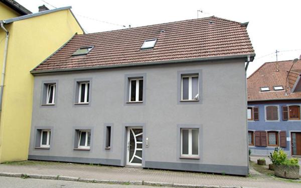 Immeuble à vendre    8 pièces •  La Broque