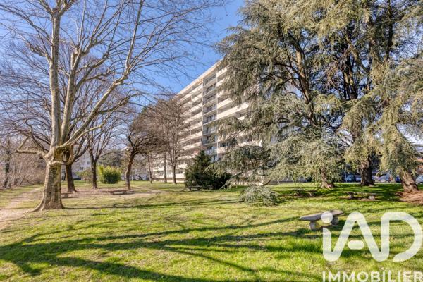 Appartement à vendre 2 pièces 46 m² Échirolles