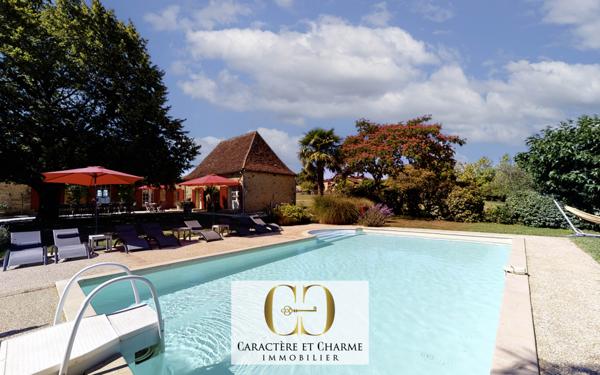 Bergerac (24100) Domaine touristique en Dordogne: 11 gîtes - 5 piscines - tennis - 3,5 hectares