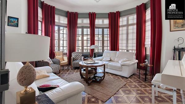 Appartement bourgeois - 108m² habitable -  Deuxième étage - Parfait état - Centre ville de Perpignan