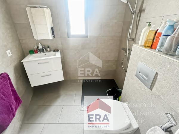 Maison contemporaine 6 pièces à vendre à Elne avec vue sur les Albères