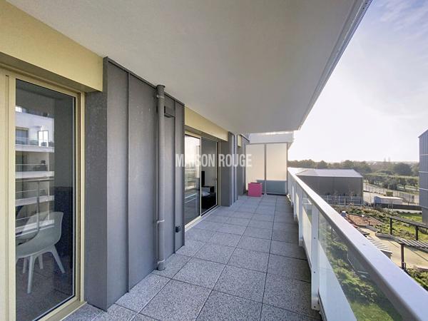 APPARTEMENT T3 PARAME PROCHE COMMERCES
