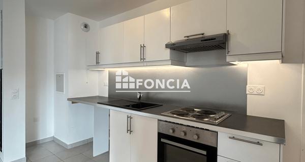 Location Appartement 2 pièces 47.96 m² - Massy 91300