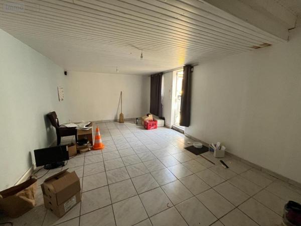 Fonds et/ou murs commerciaux à vendre à Le Houlme en Seine-Maritime (76770), ref : 76029-380