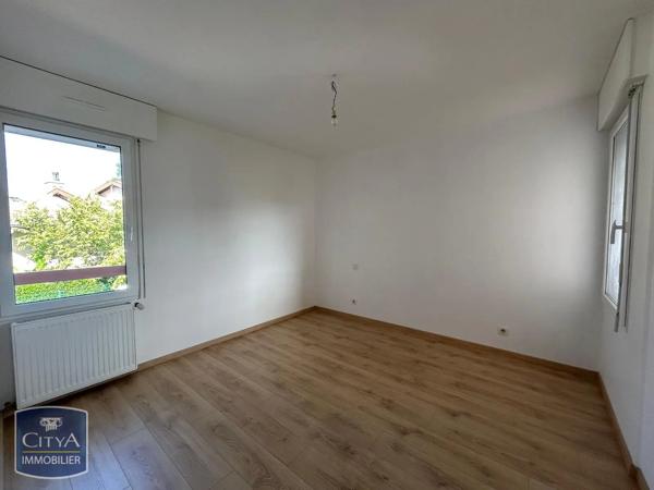 Appartement à louer 3 pièces 60m² Reignier-Ésery (74930)
