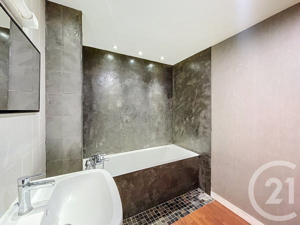 Appartement T4 à vendre  4 pièces - 99,77 m2 CHOLET - 49