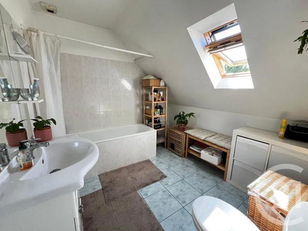 Maison à vendre  6 pièces - 100 m 2   AUNEAU BLEURY ST SYMPHORIEN  - 28