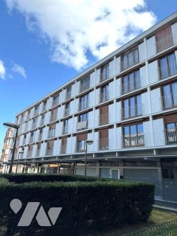 COLOMBES CENTRE - 2 PIECES. DERNIER ETAGE. 58 M²