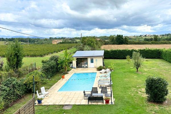 Gleize (69400) Maison en pierres dorées 12 pièces - Grange - Piscine - Jardin - Climatisation