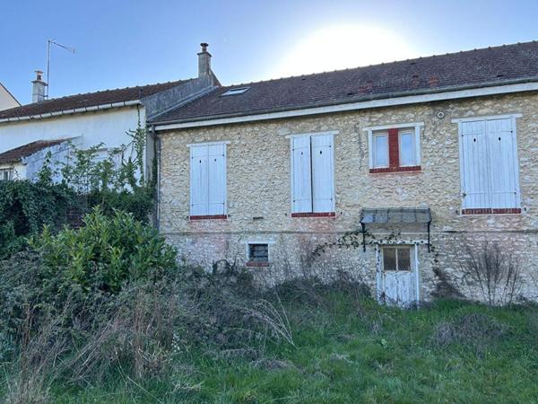 Maison 5 pièces 4 chambres 180 000