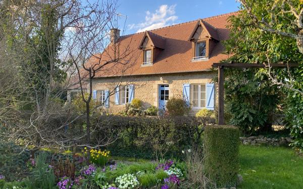 Maison à vendre    6 pièces •  Valframbert