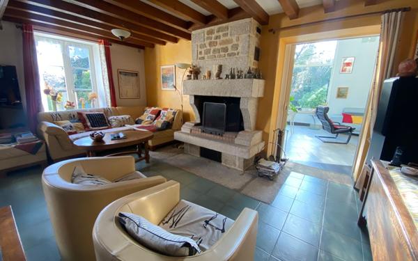 Maison à vendre    6 pièces •  Valframbert