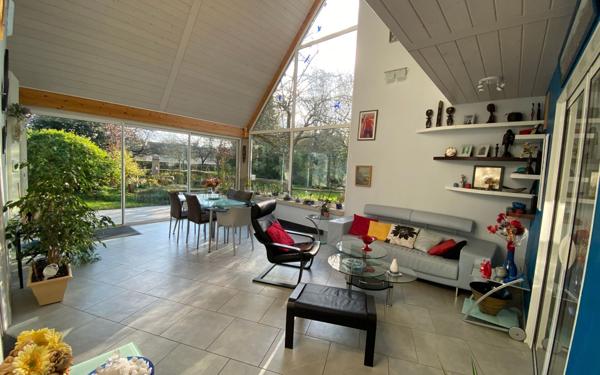 Maison à vendre    6 pièces •  Valframbert