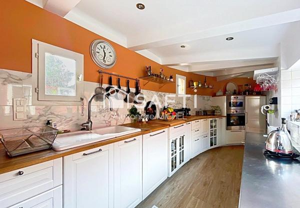 Un havre de paix en lisière de forêt avec prestation haut de gamme