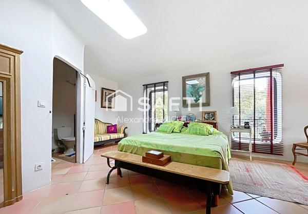 Un havre de paix en lisière de forêt avec prestation haut de gamme