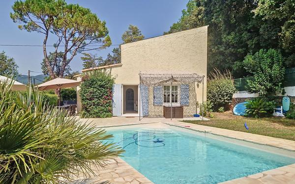 Maison à vendre    4 pièces • 139,81 m2 Opio