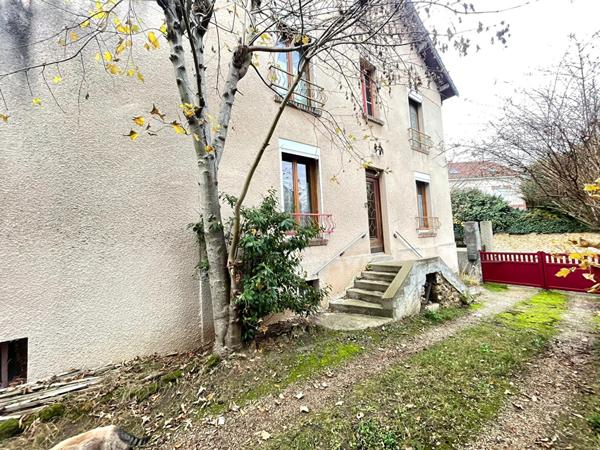 Maison à Verrières Le Buisson- 180 m² - Grand TERRAIN