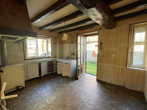 Ensemble immobilier de deux maisons et une maisonette