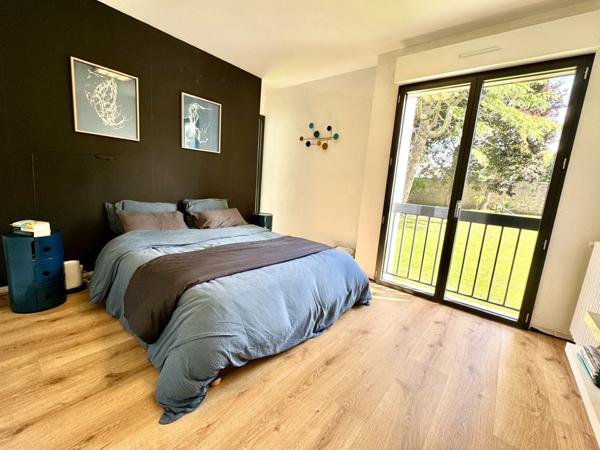 Dpt Finistère (29), à vendre Brest Sectueur St Renan Maison T8 de 311 m² - Terrain de 2485 m²