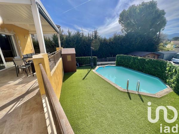 Maison 5 pièces de 144 m² à Bouc-Bel-Air (13320)