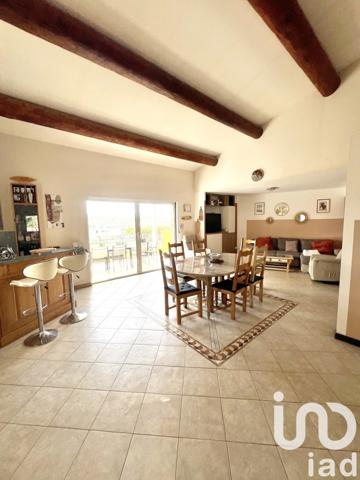 Maison 5 pièces de 144 m² à Bouc-Bel-Air (13320)