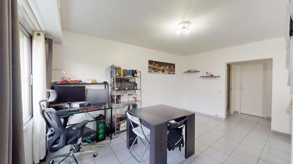 Appartement Chatenay Malabry 2 pièces - 41.12 m2 - Pas de travaux - Cave