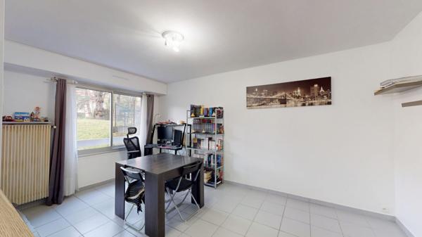 Appartement Chatenay Malabry 2 pièces - 41.12 m2 - Pas de travaux - Cave