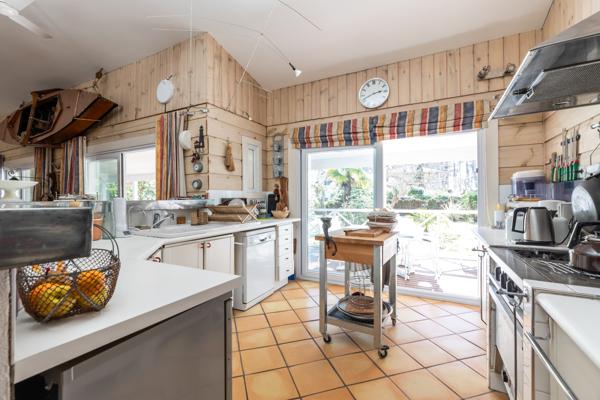 Maison 4 pièce(s) 3 chambre(s) 147 m²