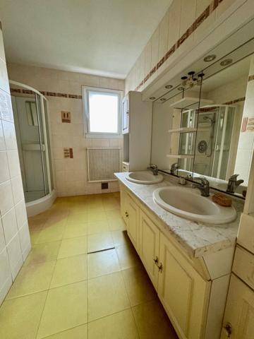 Maison familiale 4 chambres à  FORT POTENTIEL