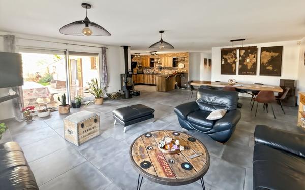 Maison à vendre    5 pièces •  Villefranche-de-Lauragais