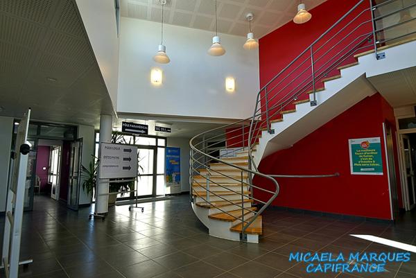 Beaurepaire, à vendre Locaux professionnels