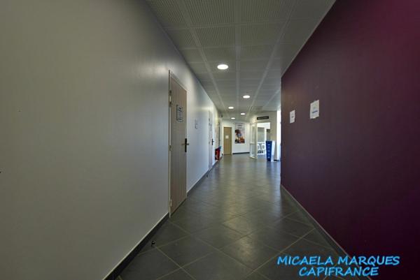 Beaurepaire, à vendre Locaux professionnels