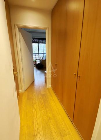 NEUILLY SUR SEINE/ DUPLEX AVEC TERRASSE, BALCON, 3 PARKING, CAVE, 4 CHAMBRES