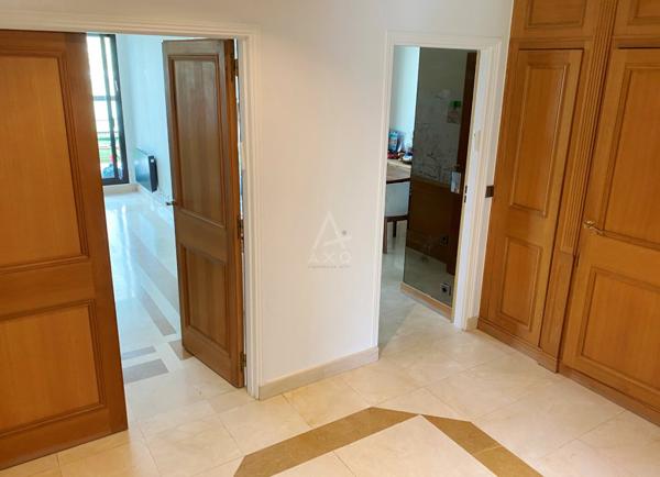 NEUILLY SUR SEINE/ DUPLEX AVEC TERRASSE, BALCON, 3 PARKING, CAVE, 4 CHAMBRES