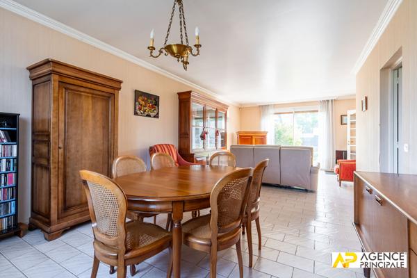 Maison Le Mesnil Le Roi 160 m2 €1 150 000 ** - Référence 4682
