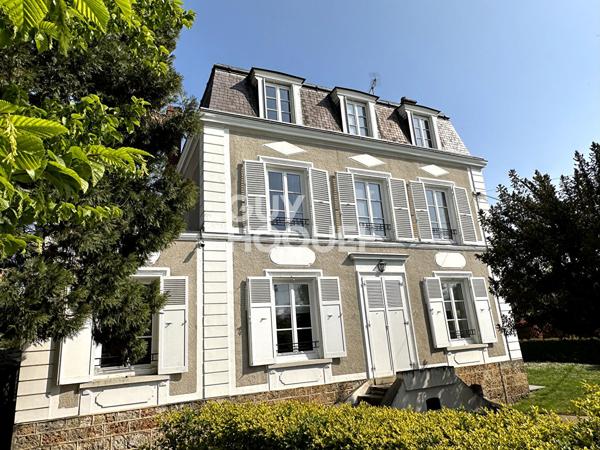 Demeure de prestige 7 pièces + dépendance