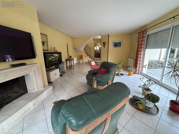 Maison à vendre à Lagnieu dans l'Ain (01150), ref : 01037-912