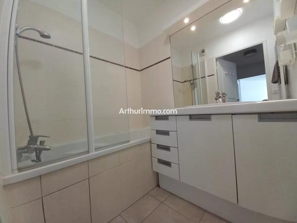 Location                                                      Appartement
                        
                     2 pièces                      46 m2                     à Sucy-en-Brie