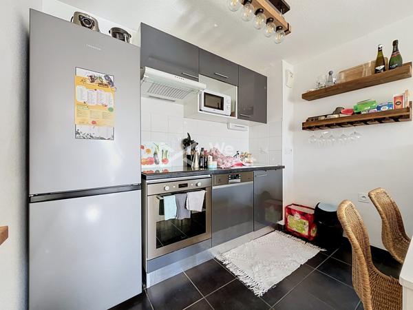 T2 43 m² avec balcon et parking – Quais Métayer