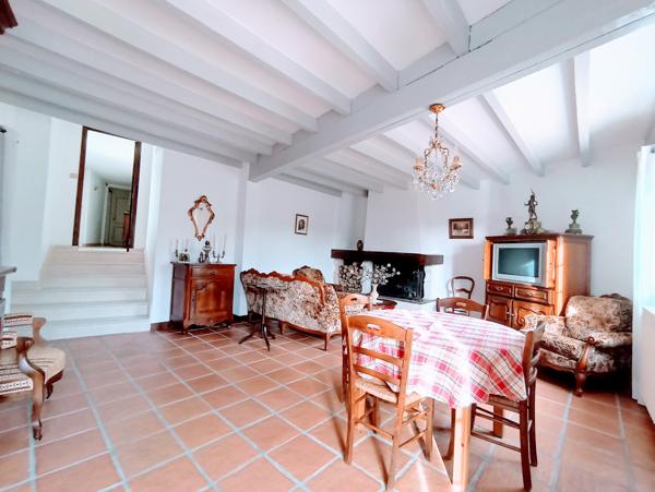 Maison 5 pièces - 128 m² Exclusivité efficity