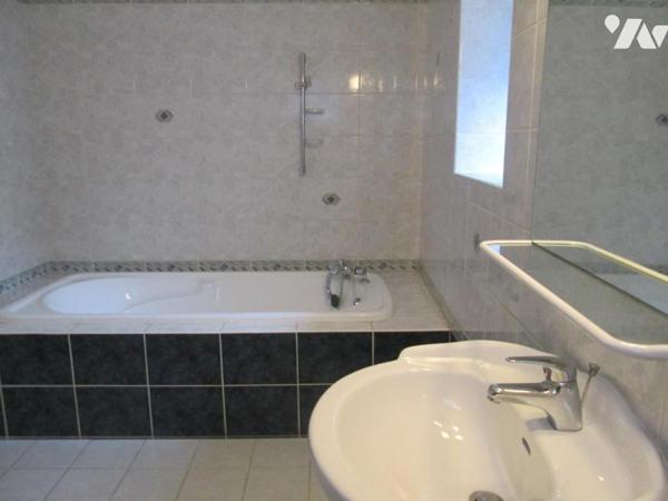 Grande maison en pierre - Notre-Dame du Guildo