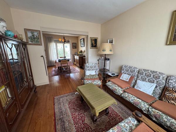 Maison 8 pièce(s) 6 chambre(s) 145 m²