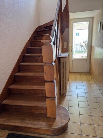 Maison 8 pièce(s) 6 chambre(s) 145 m²