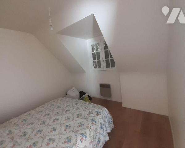 Maison T5, cadre paisible, sur 8260m² de terrain