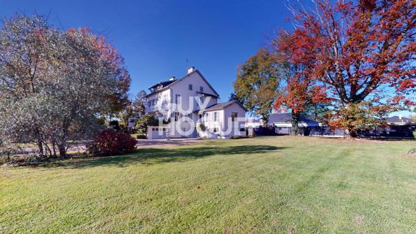 Maison de Maître de 1920, d'environ 300 m² habitables sans travaux !!