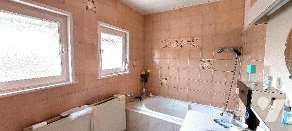 Leers - Maison lotissement - 3 chambres - Jardin - Garage - 229 000 €