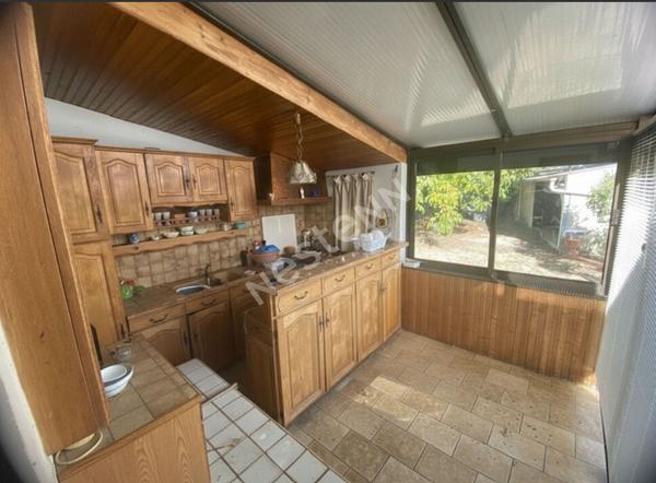 Situation idéal pour cette maison à GESTE