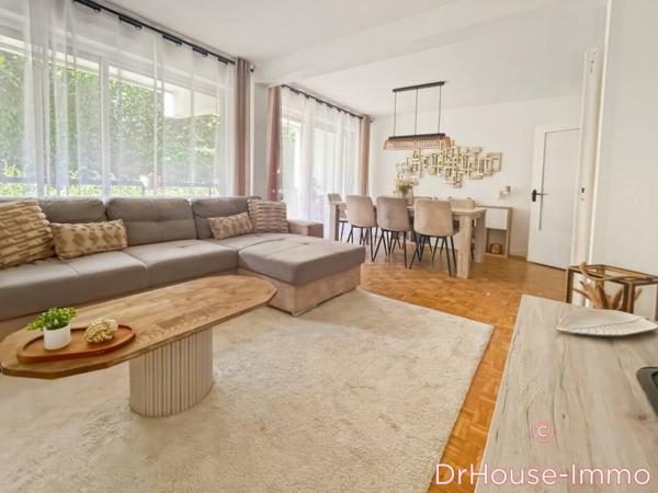 Appartement à vendre 5 pièces de 101 m²