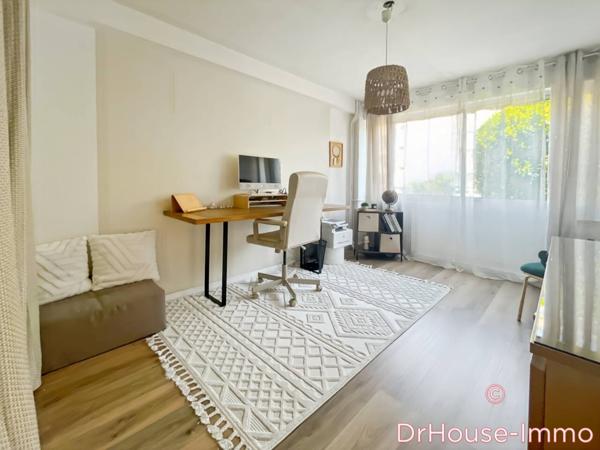 Appartement à vendre 5 pièces de 101 m²