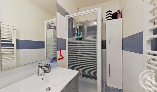 Appartement F2 à vendre  2 pièces - 41,74 m2 ST MAUR DES FOSSES - 94